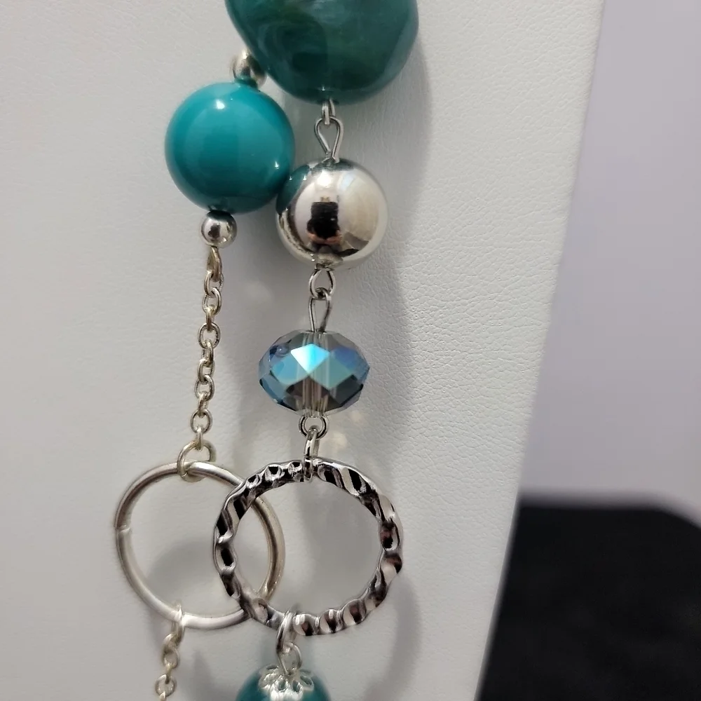 Set of Blue Beads and Faux Stone Necklace - Picture 7 of 7